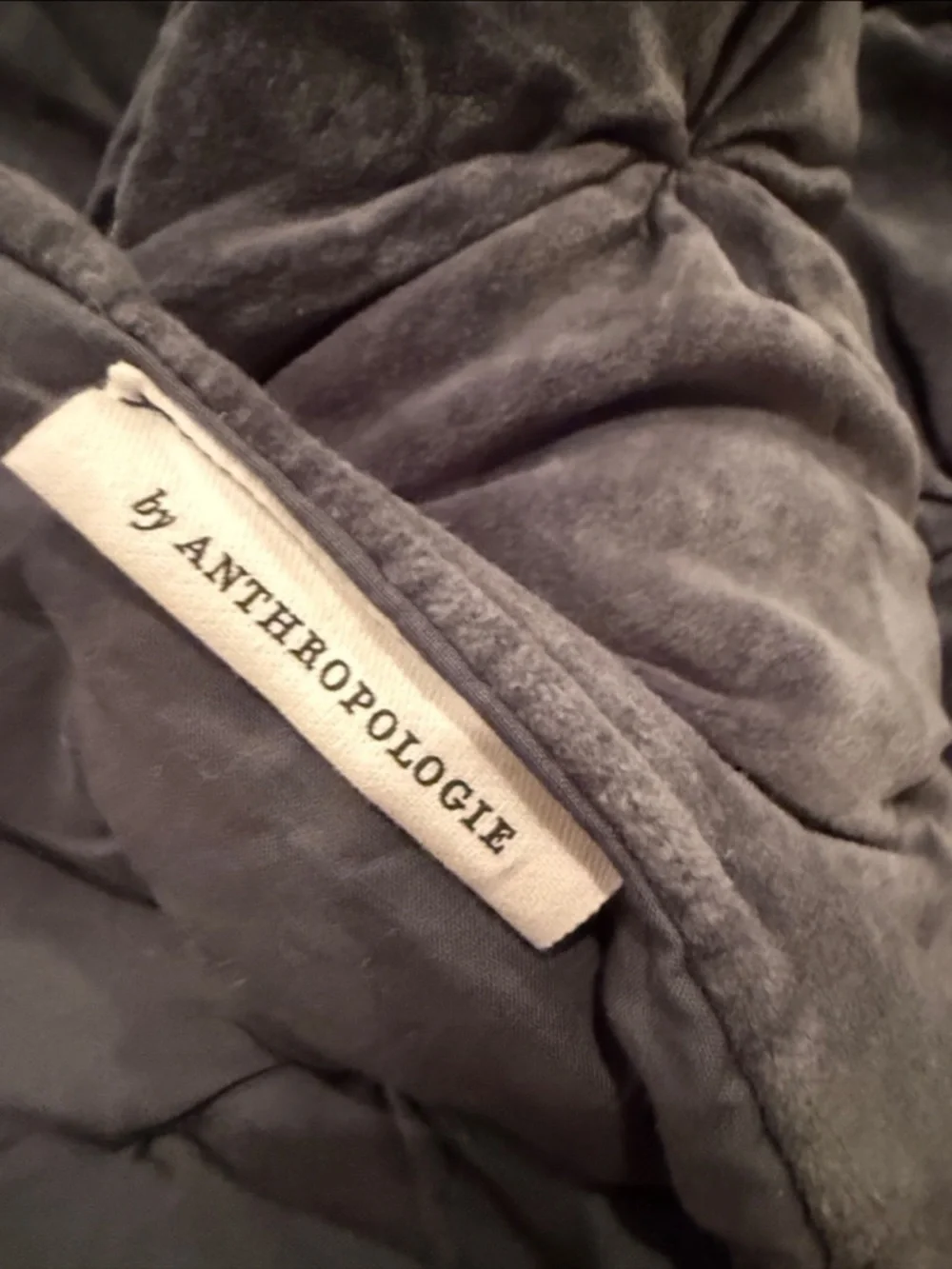 New Anthropologie Trova Velvet Quilt Size Queen
